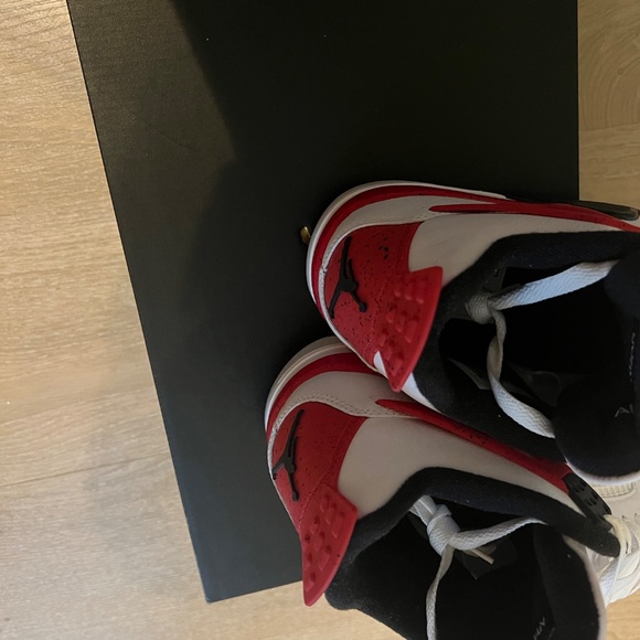 Jordan Retro 4 Red Cement - Picture 6 of 9